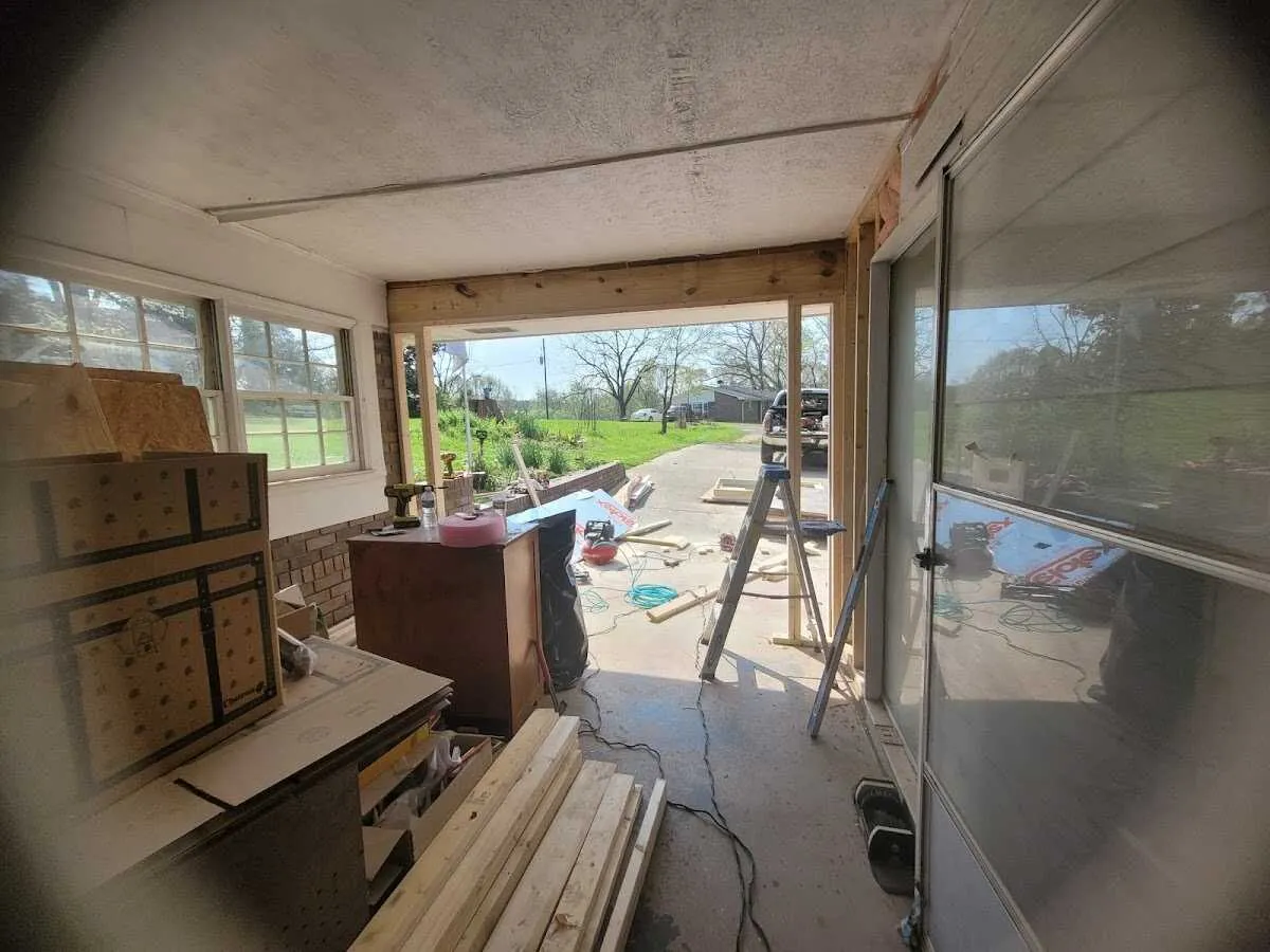 Air movers and dehumidifier for Drying & Dehumidification in Spring Ridge